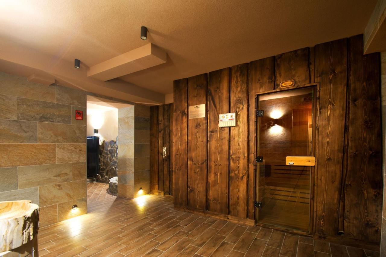 Hotel Lesana Stara Lesna Exterior foto
