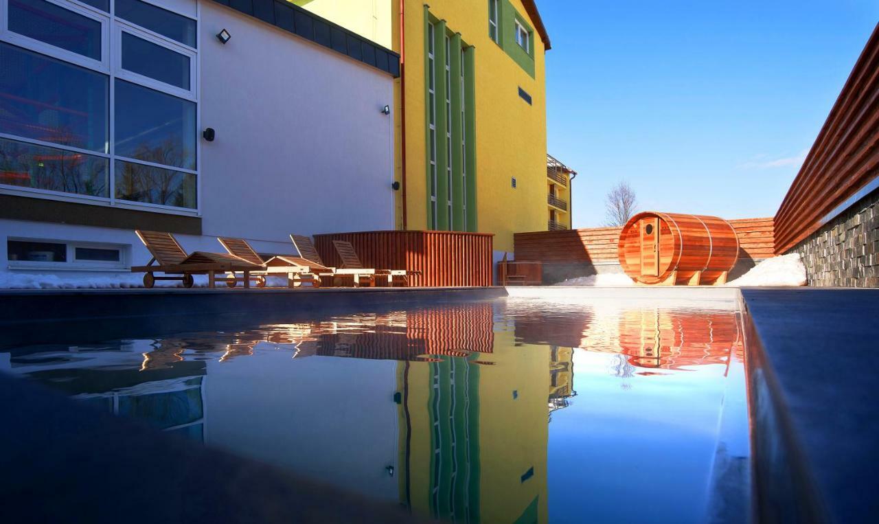 Hotel Lesana Stara Lesna Exterior foto
